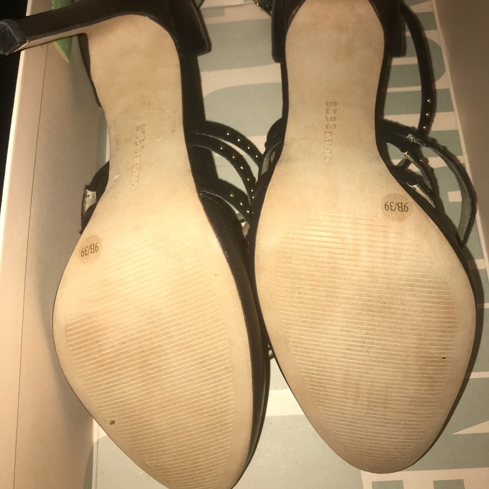 BCBGeneration - Picture 3 of 3